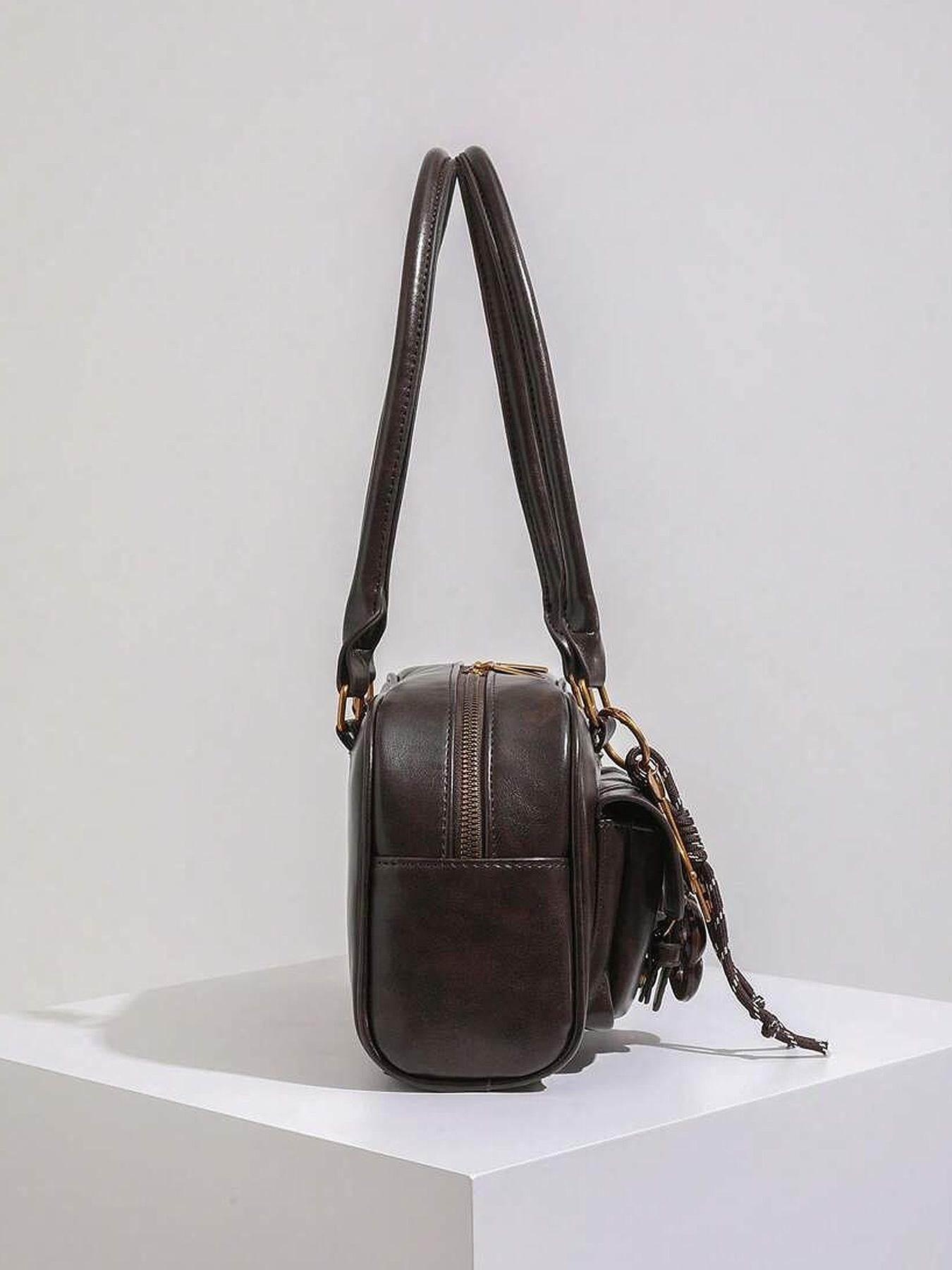 The Chic Retro-Style Double-Pocket Shoulder Bag – The Perfect Everyday Commuter Companion