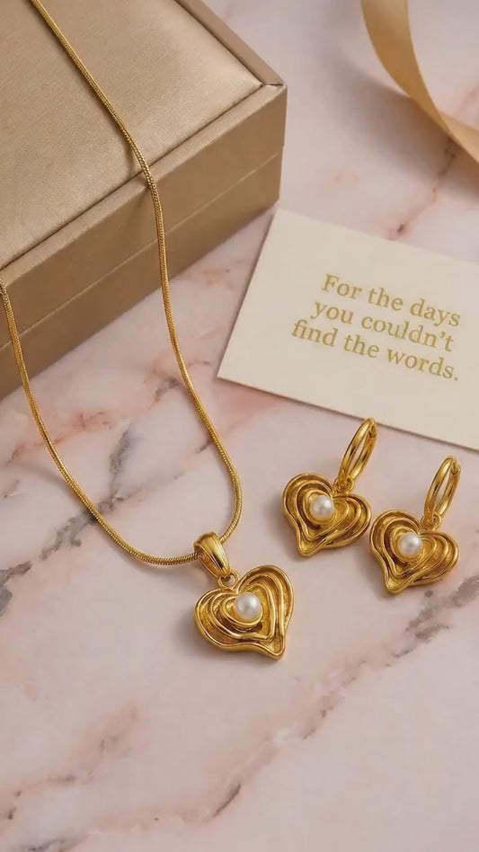 The Chic Infinite Love Set: Freshwater Pearl & Gold Heart Necklace with Earrings